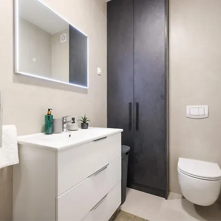 Bokan Luxury 1 Bdr W Parking Lejlighed